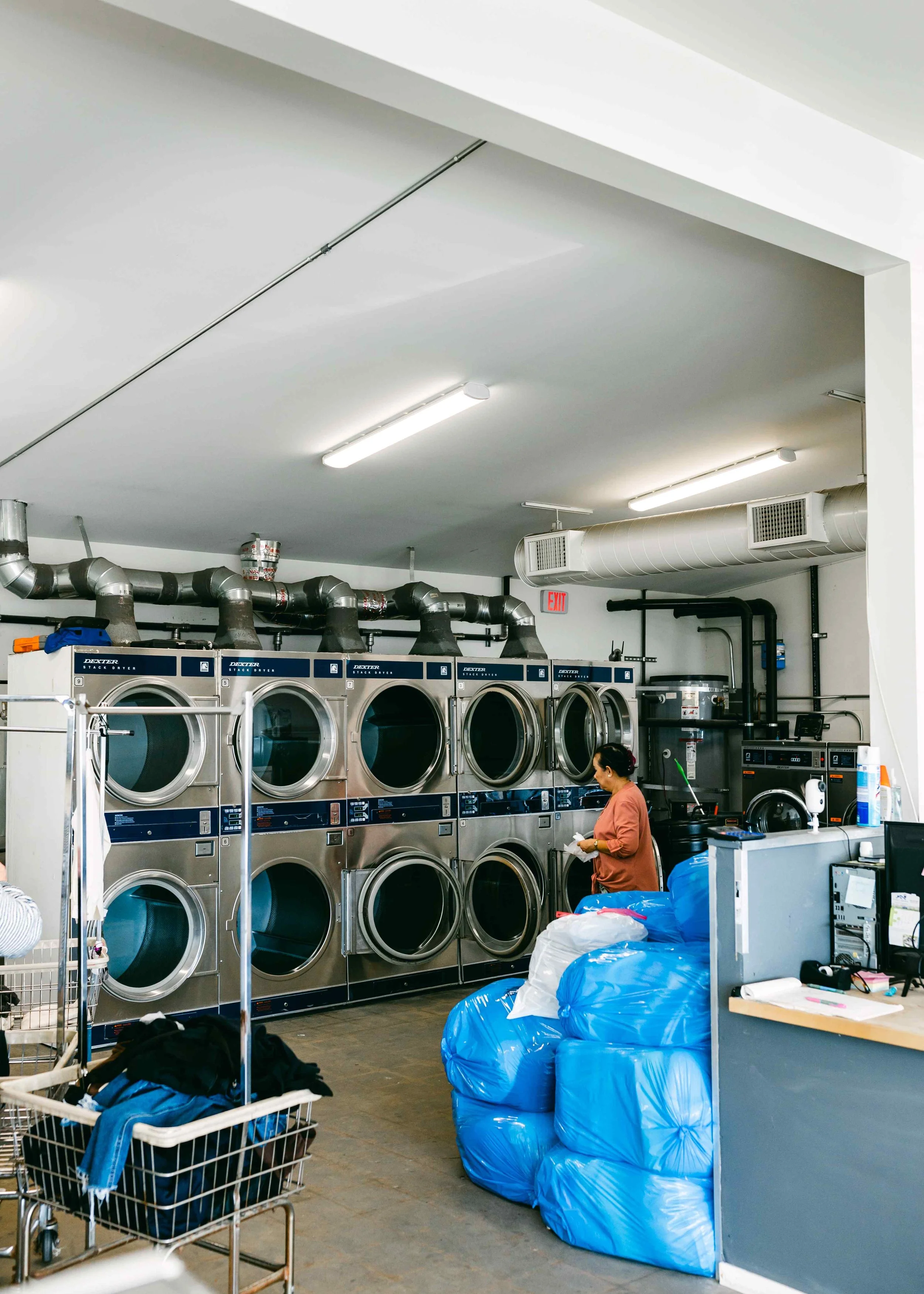 Wash and fold laundry business near Long Beach (1).jpg